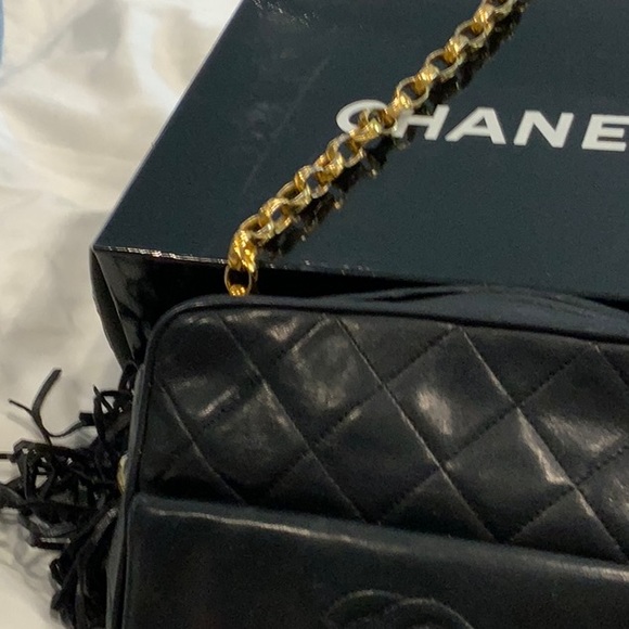 Chanel handbag authentic with original box - Picture 4 of 8